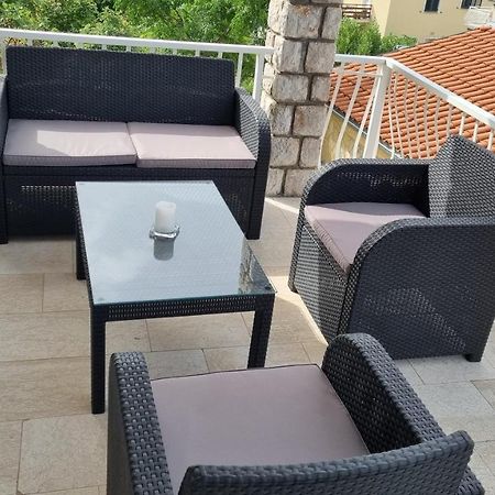 Apartmani Mali Selce Exterior foto