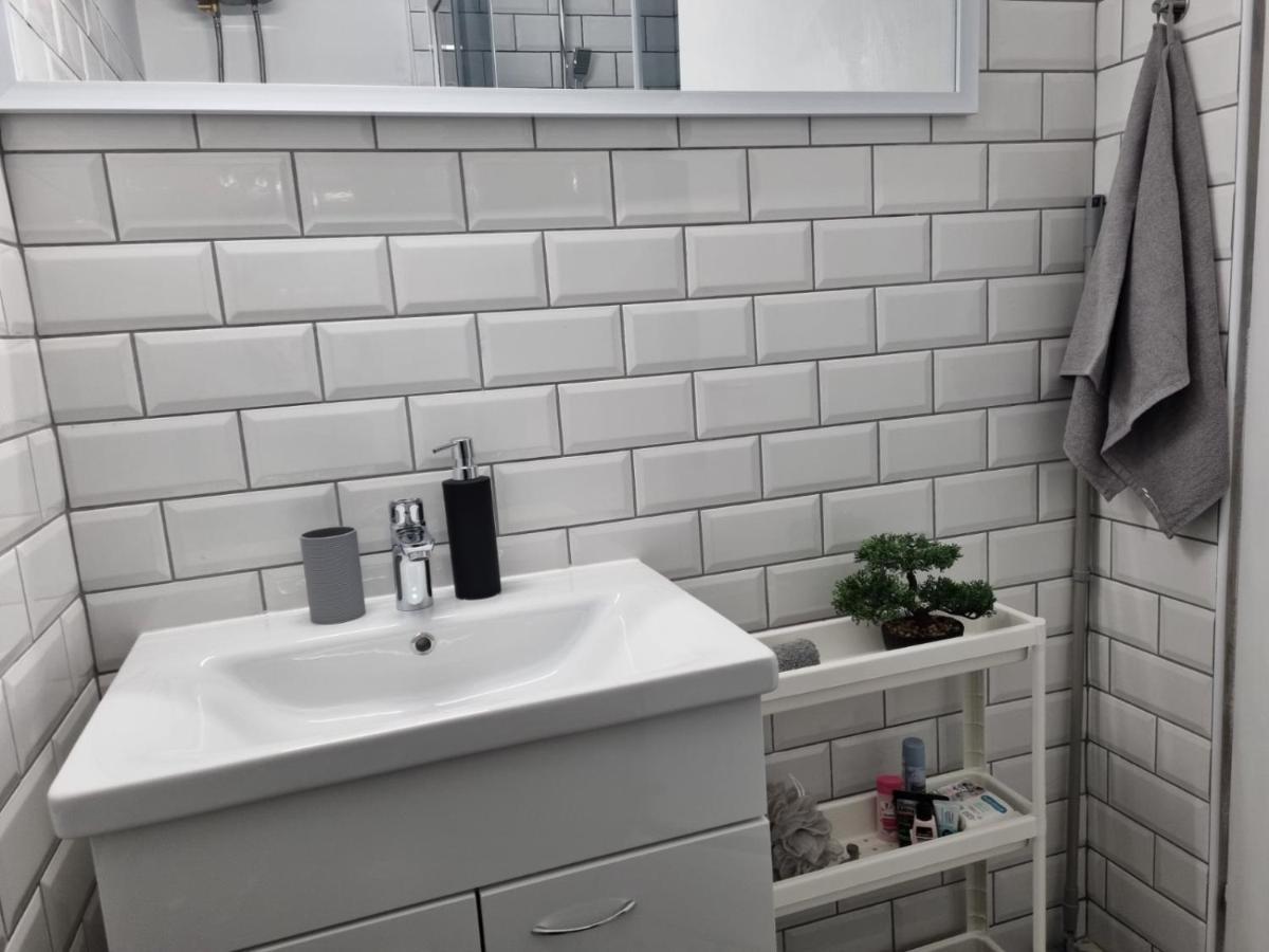 Apartmani Mali Selce Exterior foto